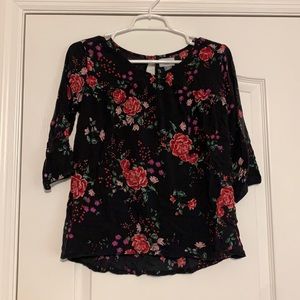 Black floral 3/4 length shirt